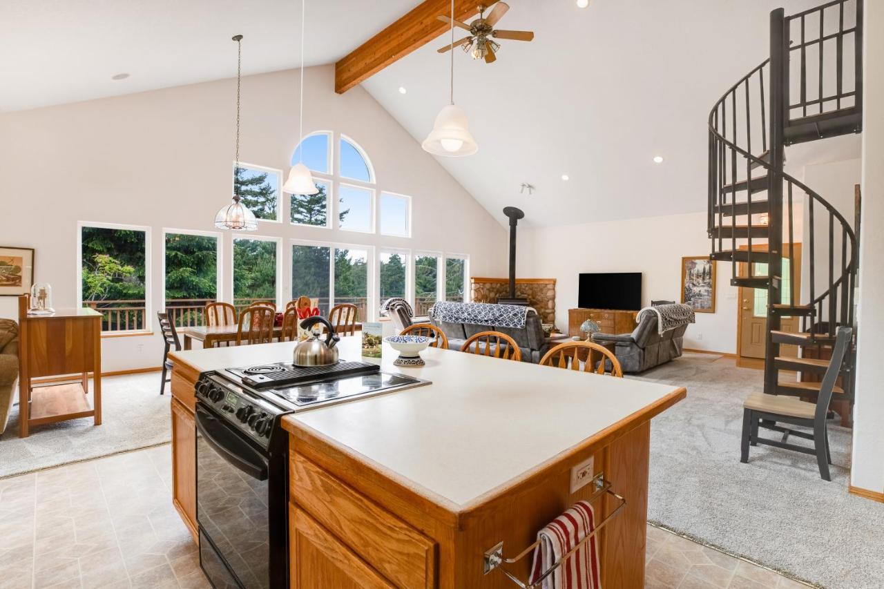 Villa Huckleberry Haven Tillamook Esterno foto